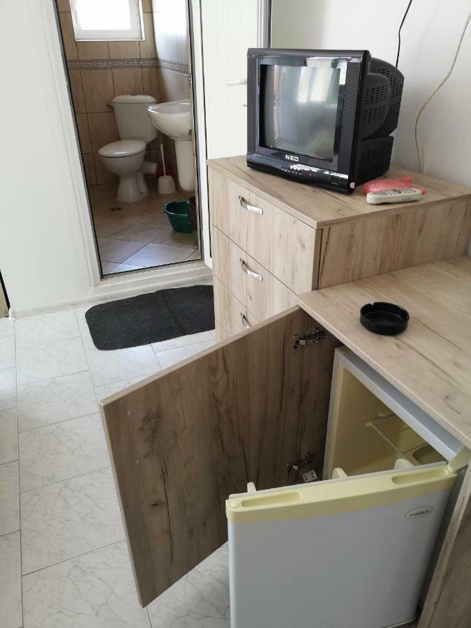Guestrooms Stoyanovi Chernomorets Esterno foto